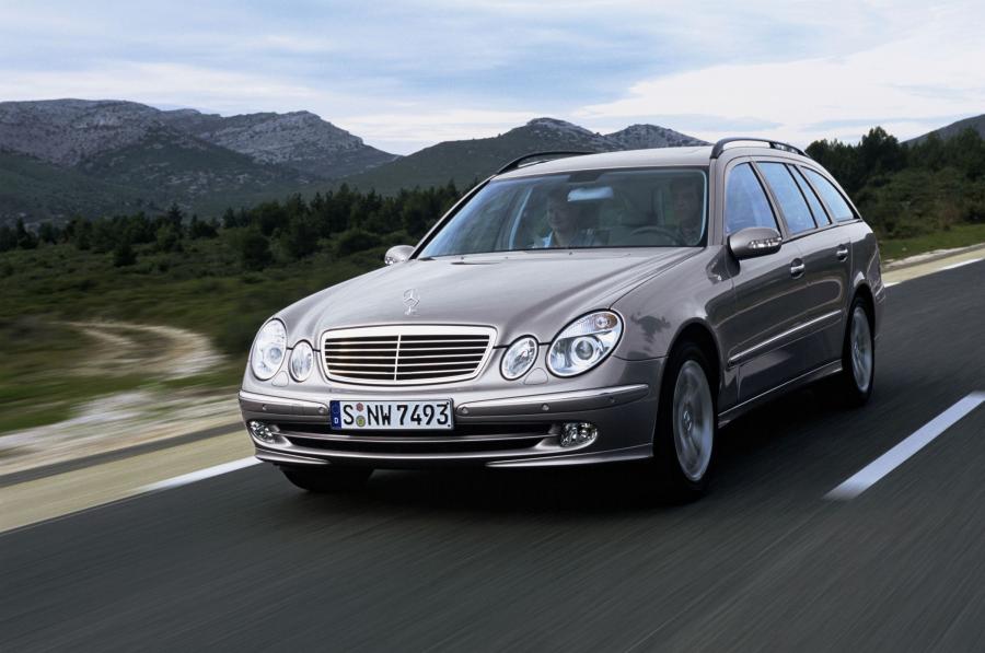  Mercedes-Benz E-Class Estate 2002 года  (фото 35 из 50)